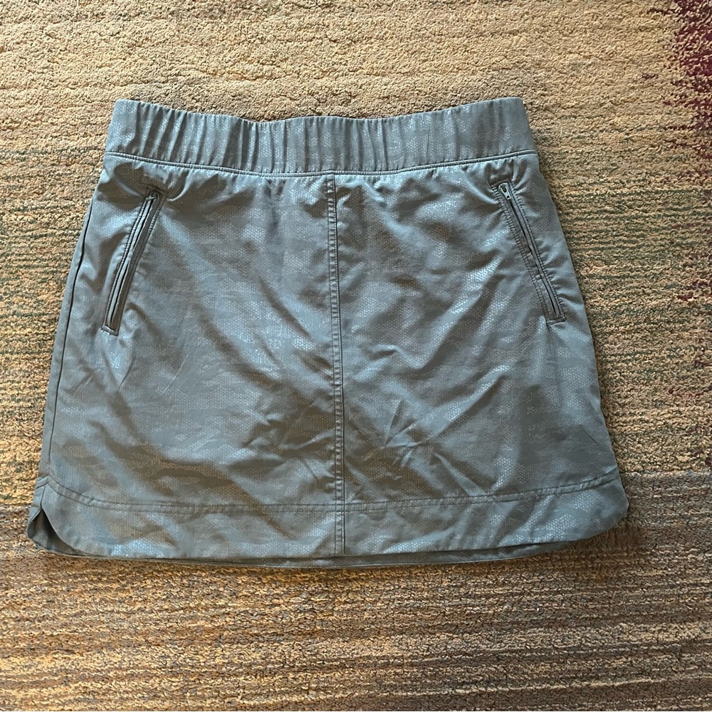 Women's Olive green Skort size medium